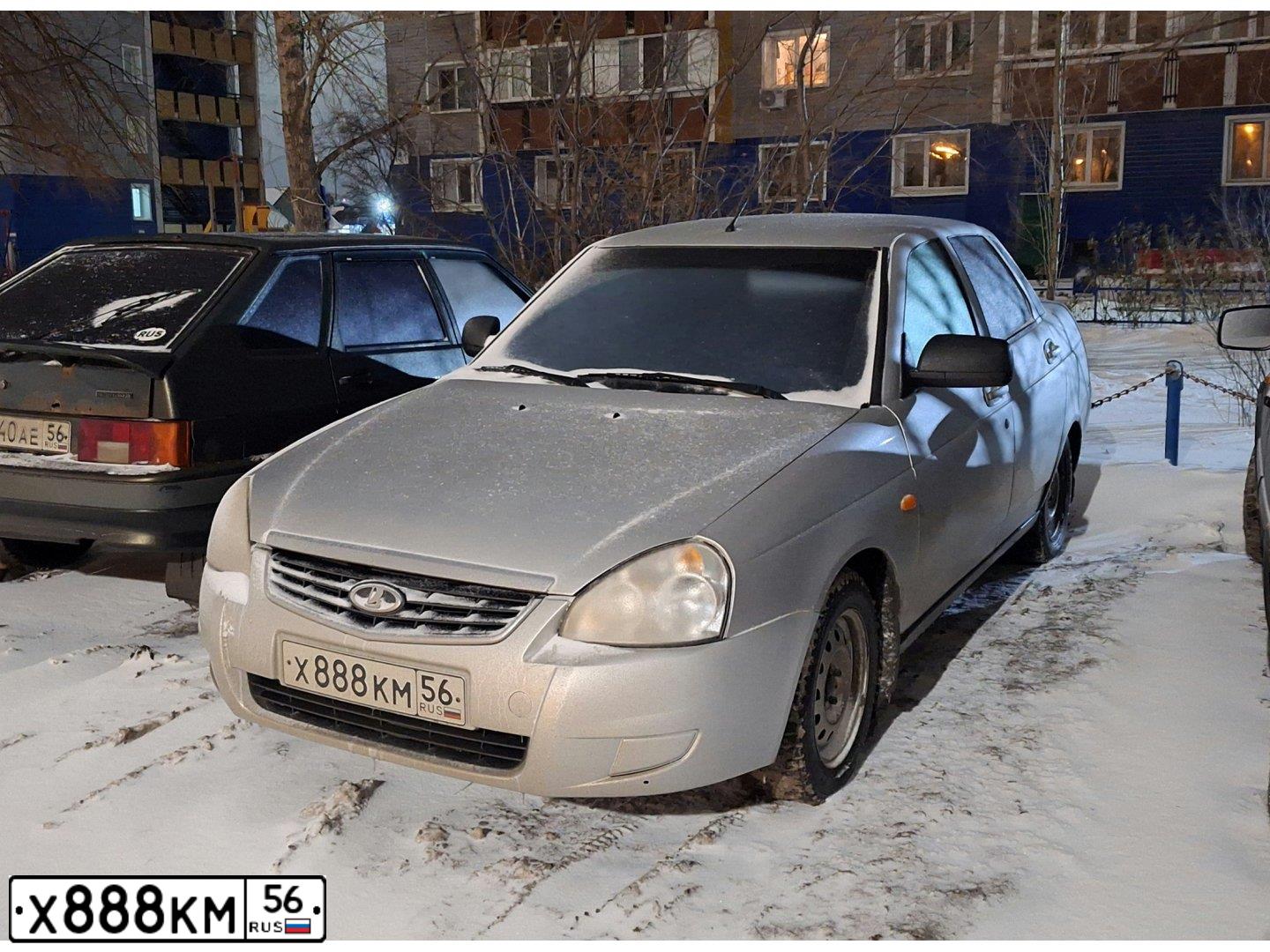 Фото автомобиля GEELY MK, 2013 — госномер Х888КМ56. Цвет: Белый