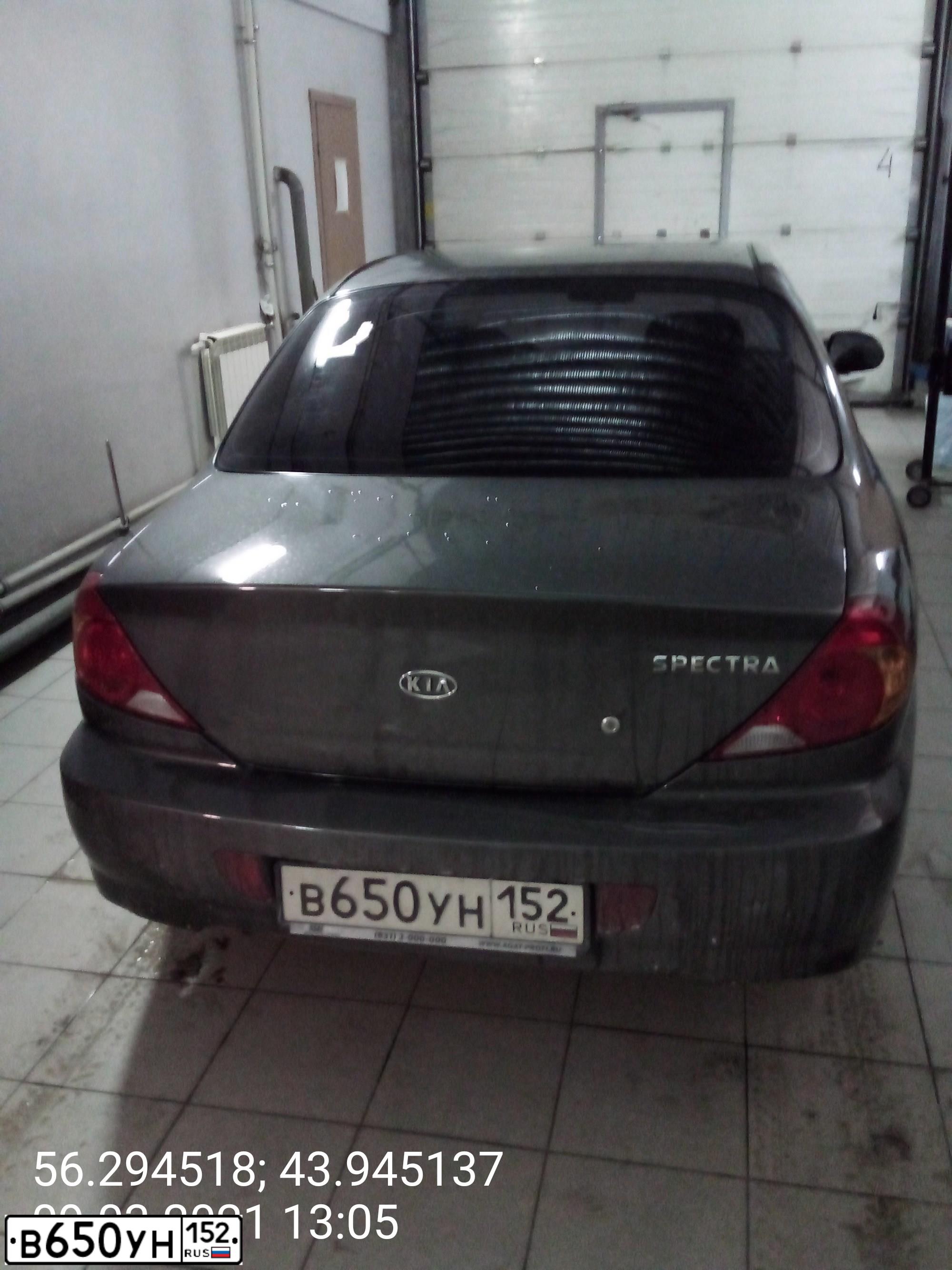 Фото автомобиля KIA SPECTRA, 2006 — госномер Р678СС11. Цвет: ТЕМНО-СЕРЫЙ