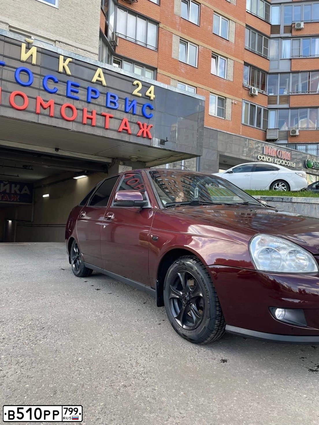 Фото автомобиля LADA 217230 LADA PRIORA, 2013 — госномер М639СА67. Цвет: ТЕМНО-ВИШНЕВЫЙ