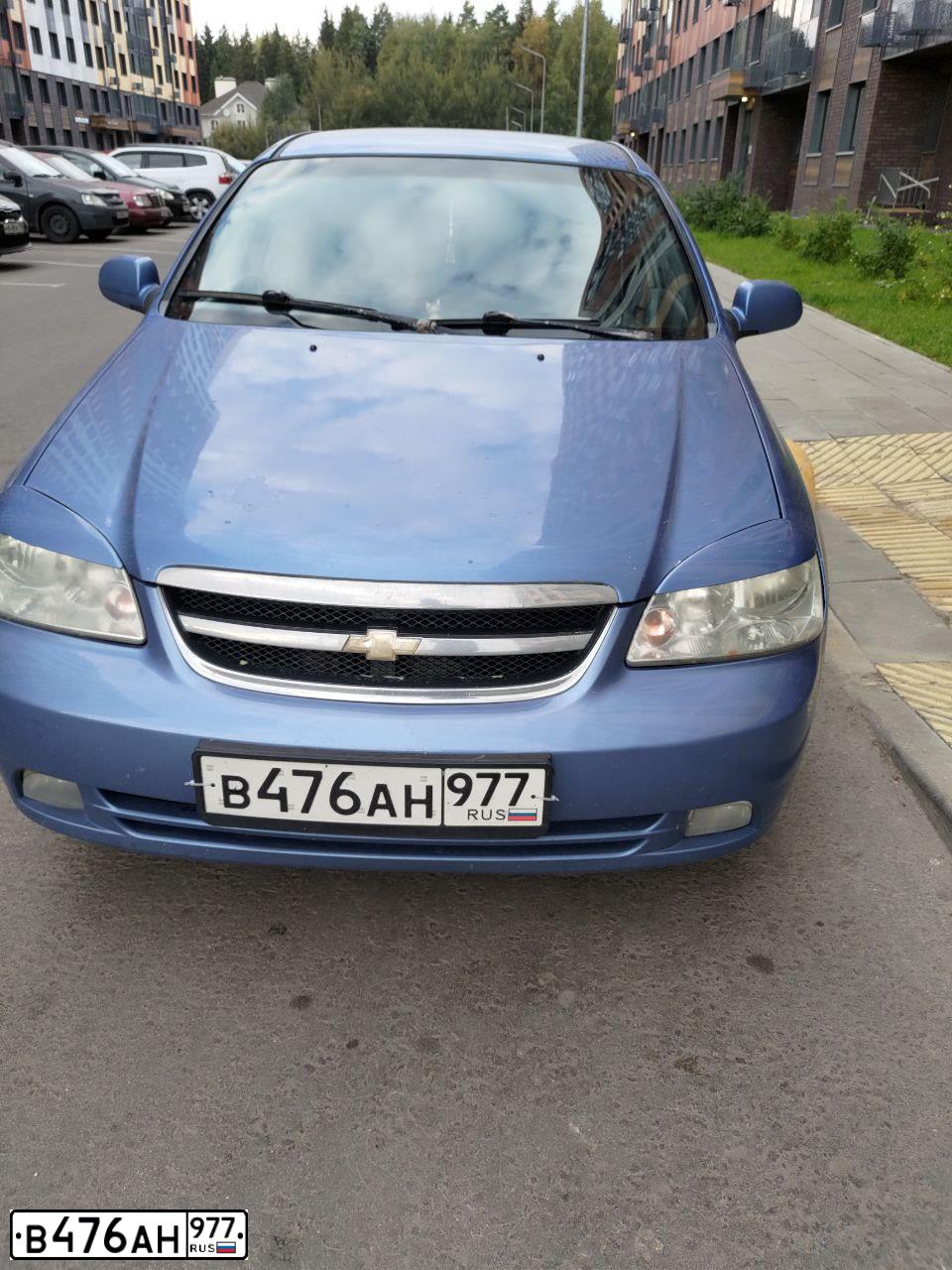 Фото автомобиля CHEVROLET T LACETTI, 2007 — госномер В476АН977. Цвет: синий