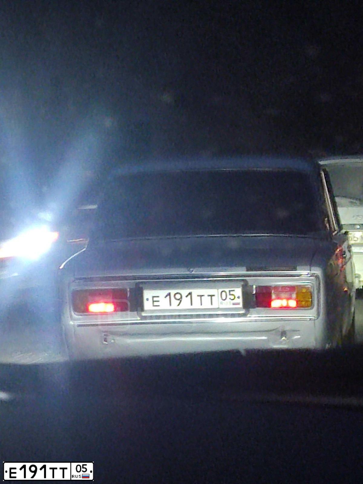 Фото автомобиля LADA 21061, 2002 — госномер Е191ТТ05