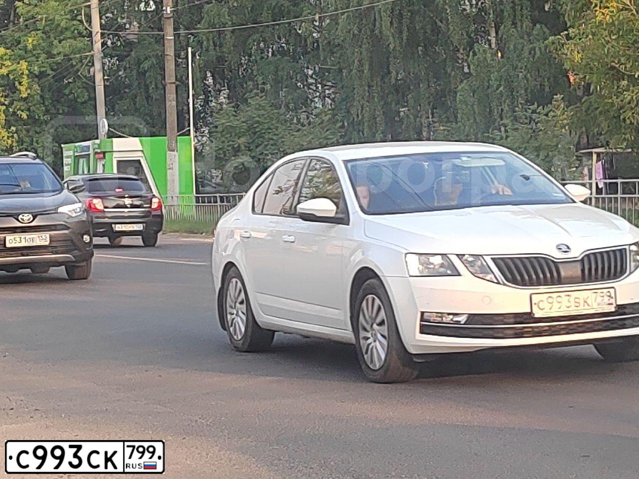 Фото автомобиля БМВ 530D XDRIVE, 2019 — госномер А404ТА790. Цвет: ЧЕРНЫЙ