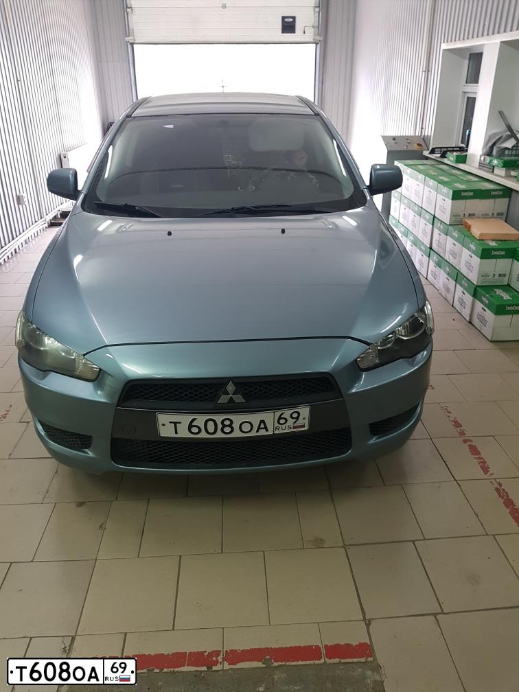 Фото автомобиля MITSUBISHI LANCER, 2010 — госномер Т608ОА69