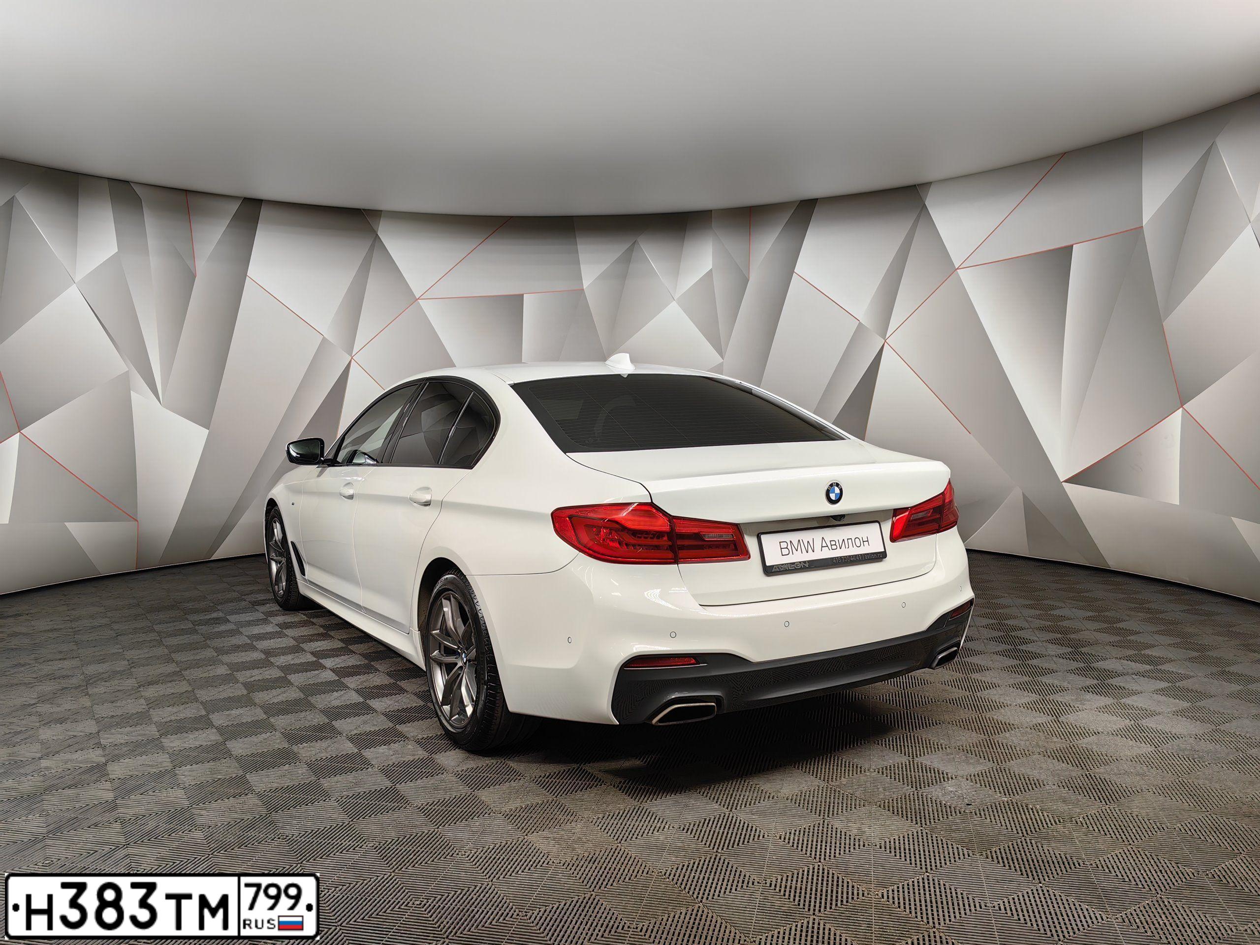 Фото автомобиля BMW SERIE 5, 2020 — госномер М620ЕМ977. Цвет: Белый