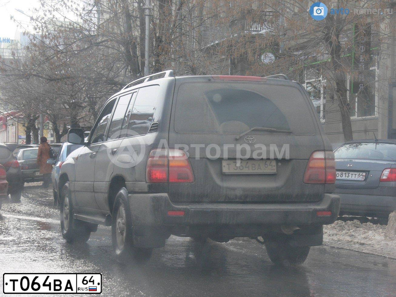 Фото автомобиля ХУНДАЙ СОНАТА, 1999 — госномер Т064АУ64. Цвет: ЧЕРНЫЙ