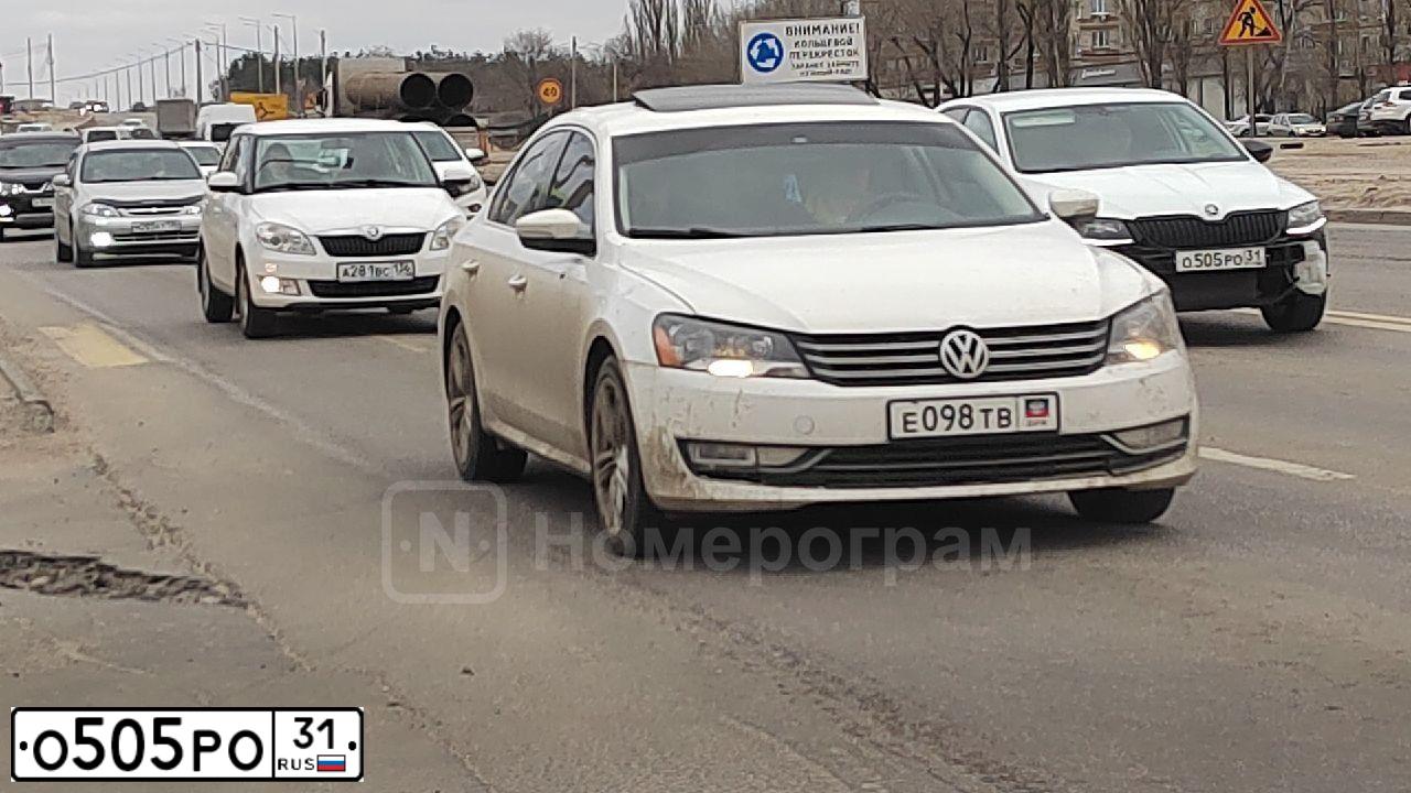 Фото автомобиля SKODA OCTAVIA, 2016 — госномер Н504УВ82. Цвет: Белый