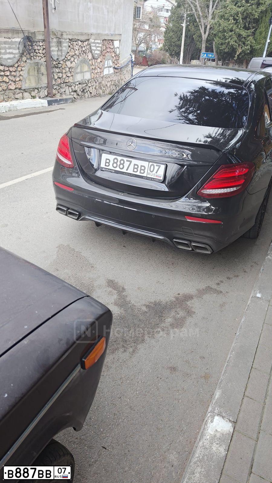 Фото автомобиля MERCEDES E-KLASSE, 2016 — госномер В887ВВ07. Цвет: ЧЕРНЫЙ