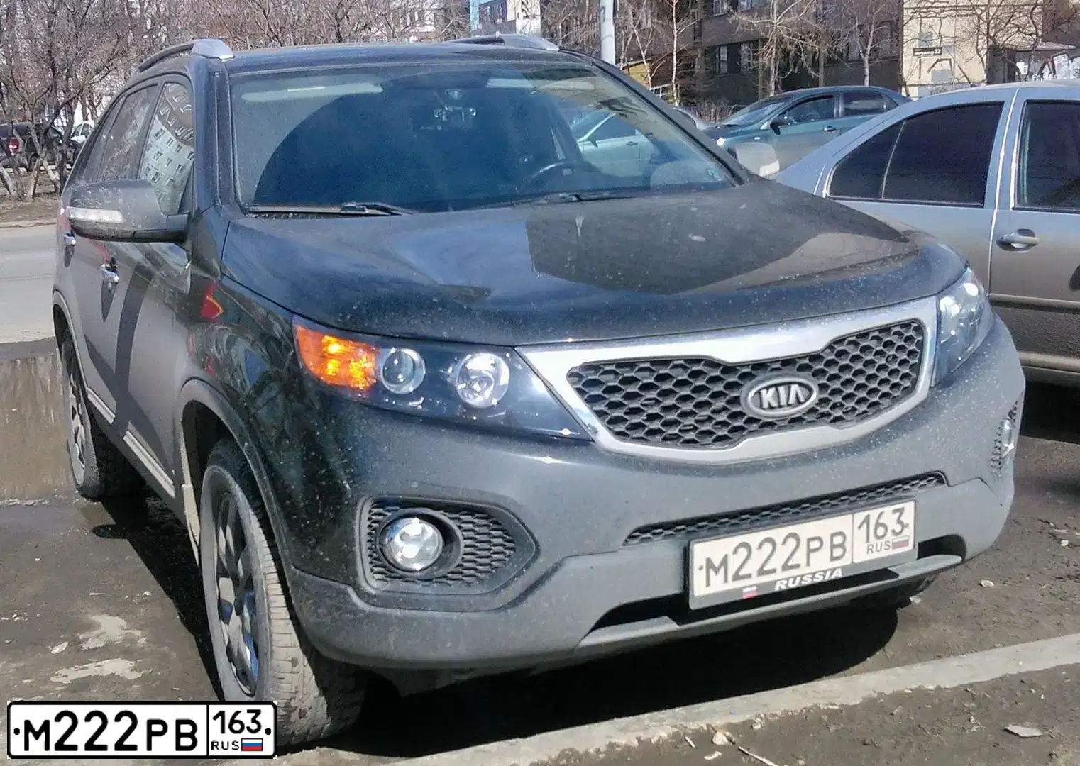 Фото автомобиля KIA SORENTO, 2014 — госномер К668ОО750. Цвет: ЧЕРНЫЙ