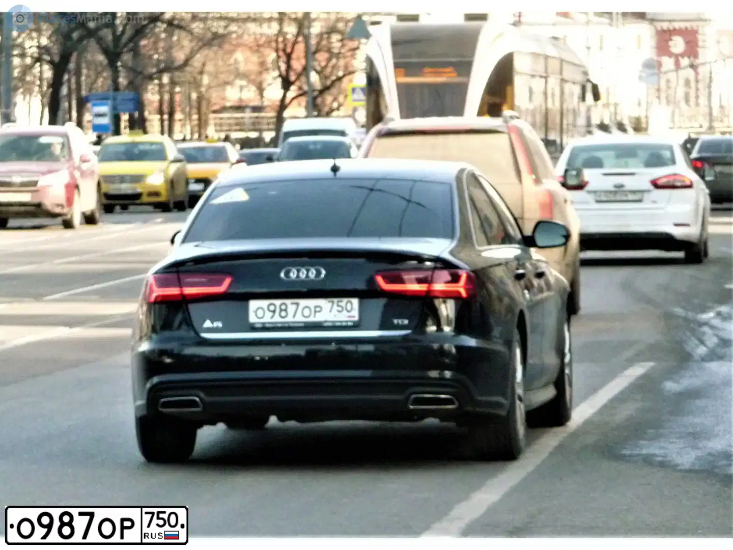 Фото автомобиля AUDI A6, 2017 — госномер О987ОР750. Цвет: ЧЕРНЫЙ