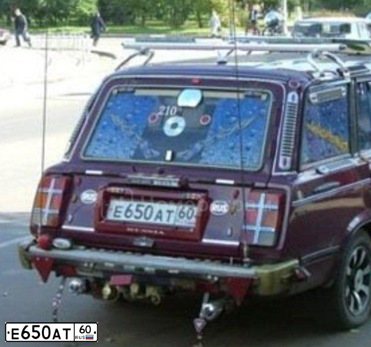 Фото автомобиля ВАЗ 2104, 2000 — госномер Е650АТ60