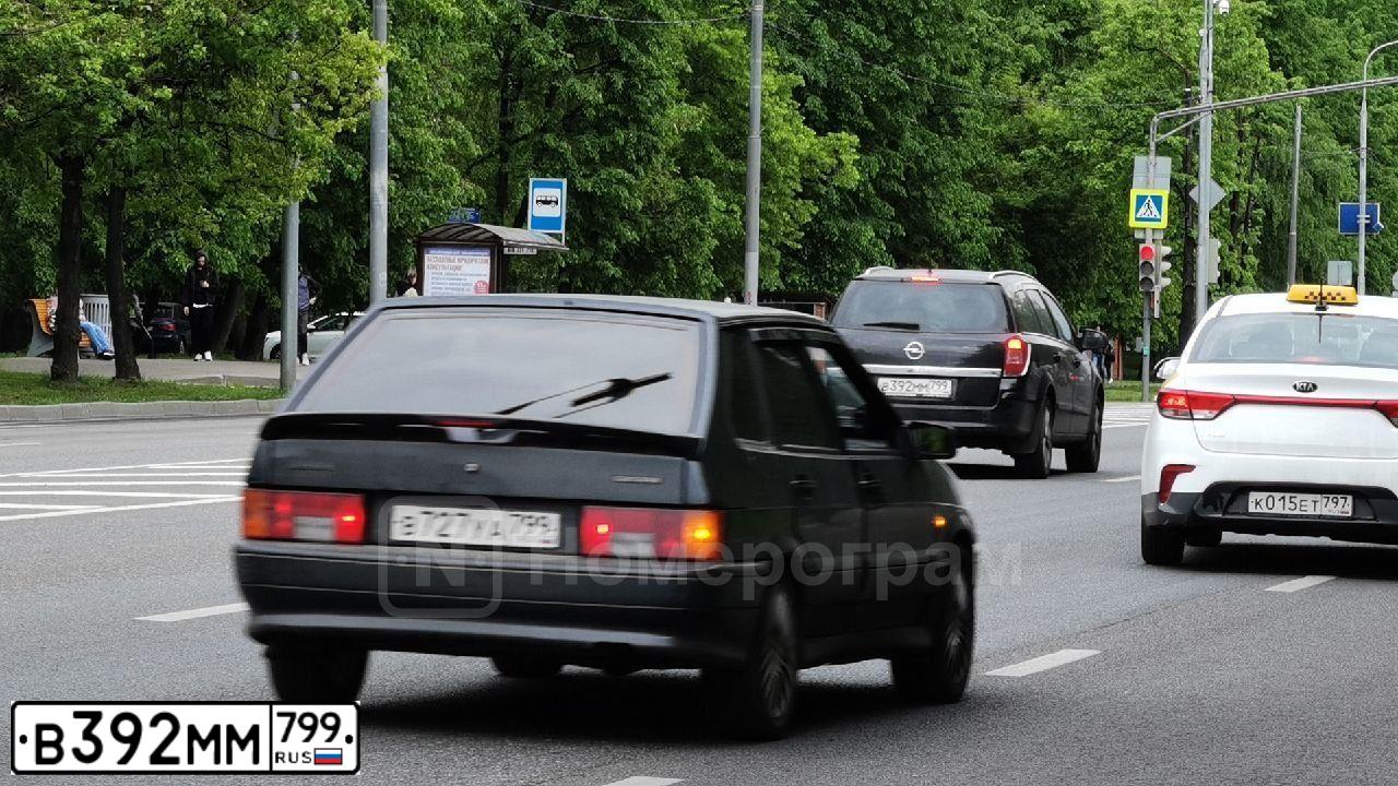 Фото автомобиля OPEL ASTRA, 2011 — госномер В392ММ799. Цвет: ЧЕРНЫЙ