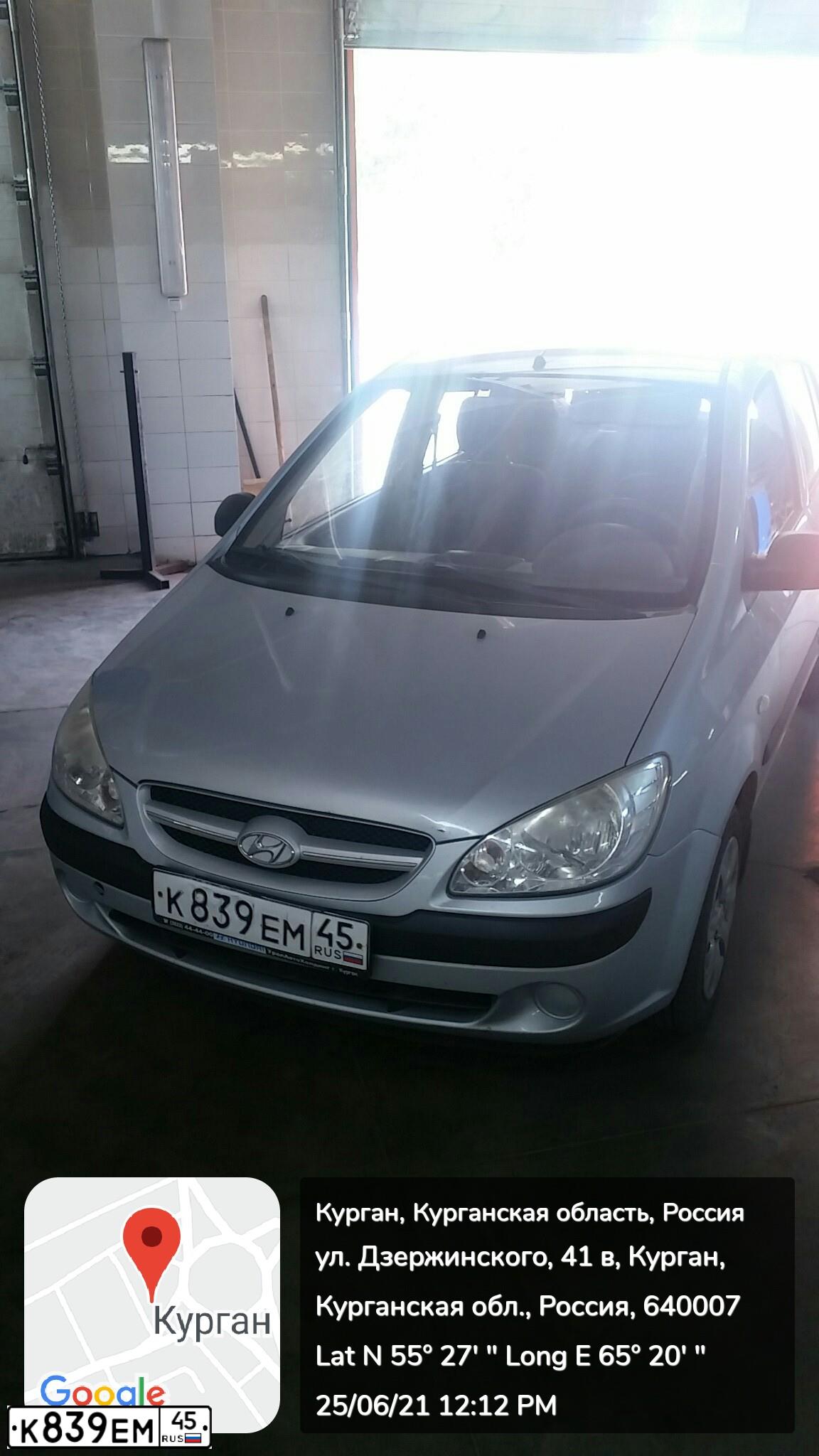 Фото автомобиля HYUNDAI GETZ, 2008 — госномер О869НК45. Цвет: Серебристый