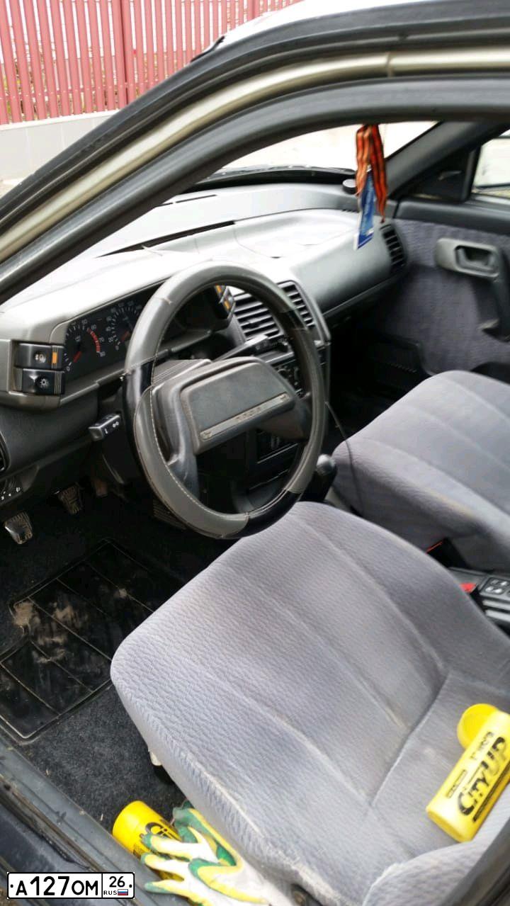 Фото автомобиля LADA 2110 LADA, 2002 — госномер А127ОМ26. Цвет: СЕРЕБРИСТЫЙ СЕРО-ЗЕЛЕНЫЙ