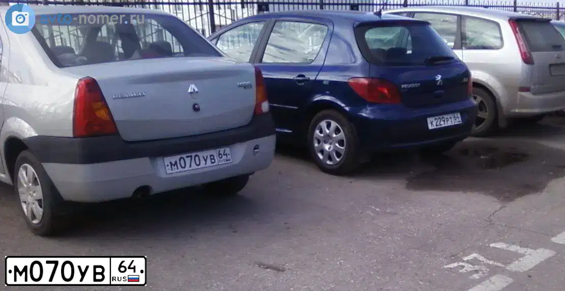 Фото автомобиля FORD FOCUS, 2012 — госномер М070УВ64. Цвет: ЧЕРНЫЙ