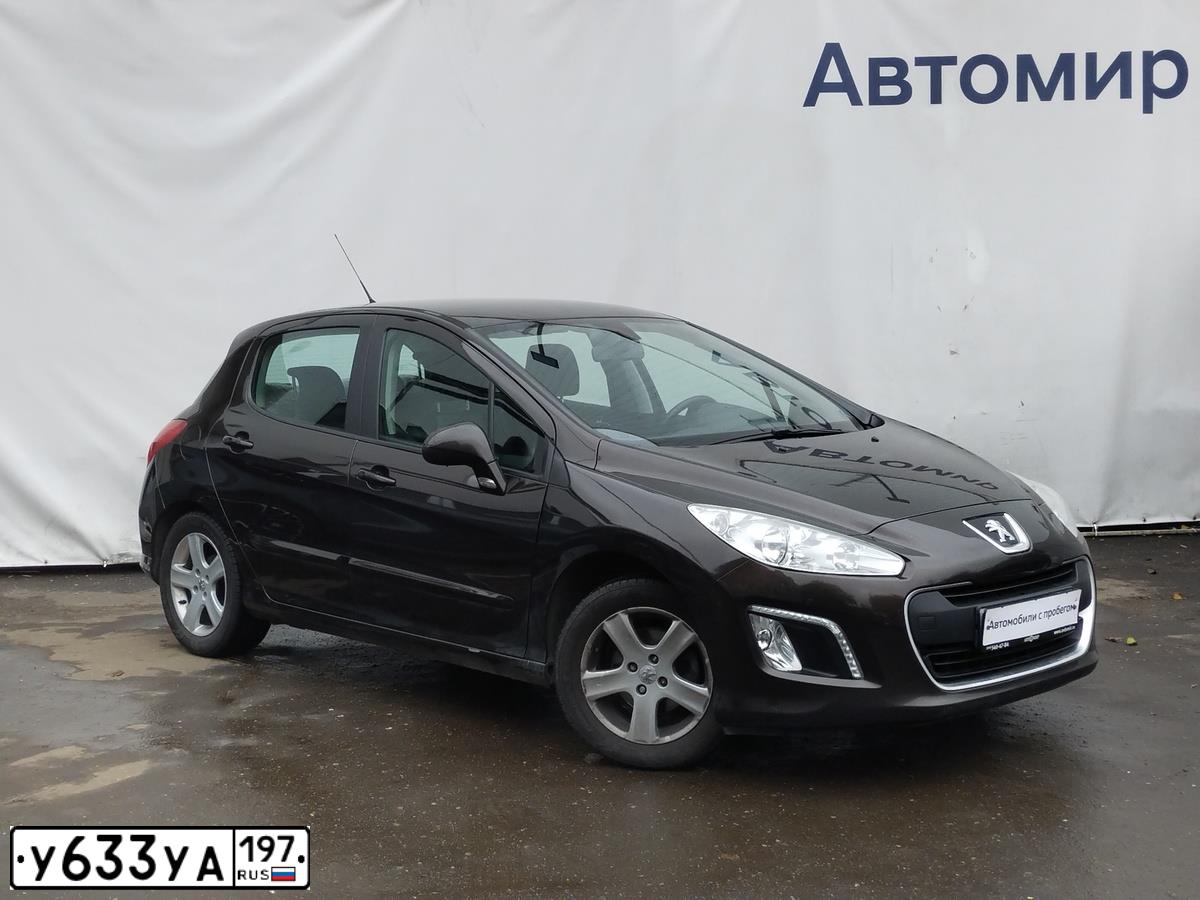 Фото автомобиля PEUGEOT 308, 2012 — госномер Р280СО46