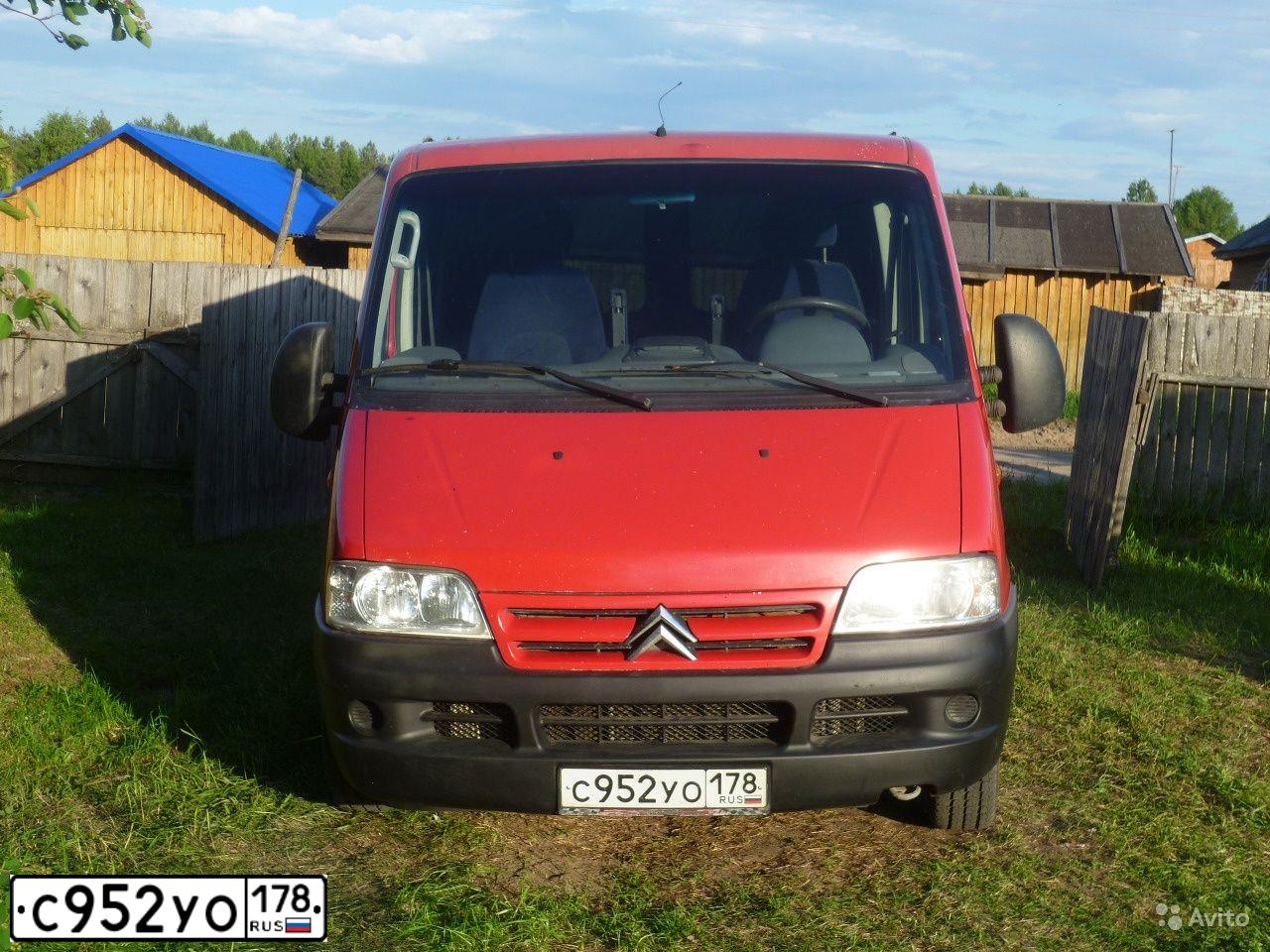 Фото автомобиля CITROEN JUMPER, 2005 — госномер С952УО178. Цвет: Красный