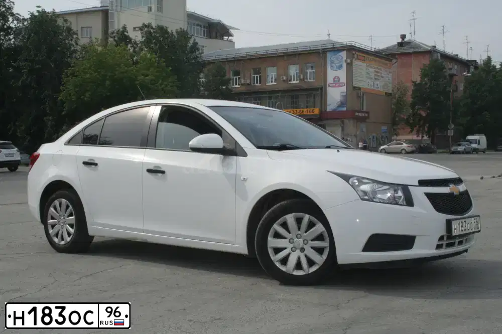 Фото автомобиля CHEVROLET CRUZE, 2012 — госномер Н183ОС96