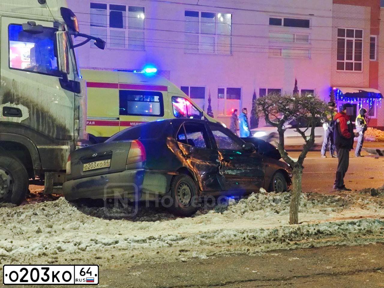 Фото автомобиля TAGAZ ACCENT, 2007 — госномер О203КО64. Цвет: синий