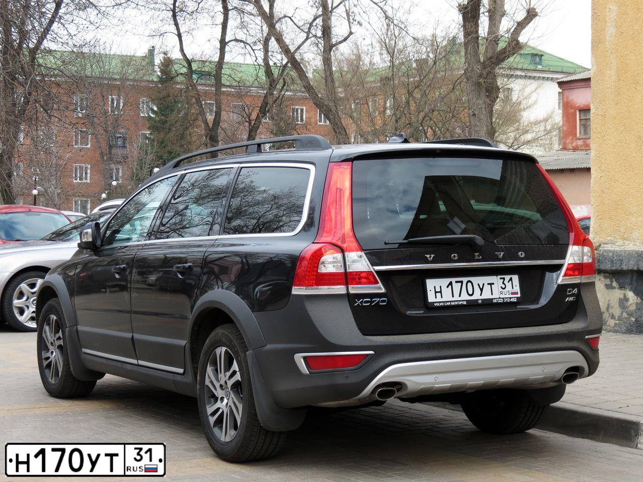 Фото автомобиля VOLVO XC70, 2014 — госномер Е778ОР777. Цвет: ЧЕРНЫЙ