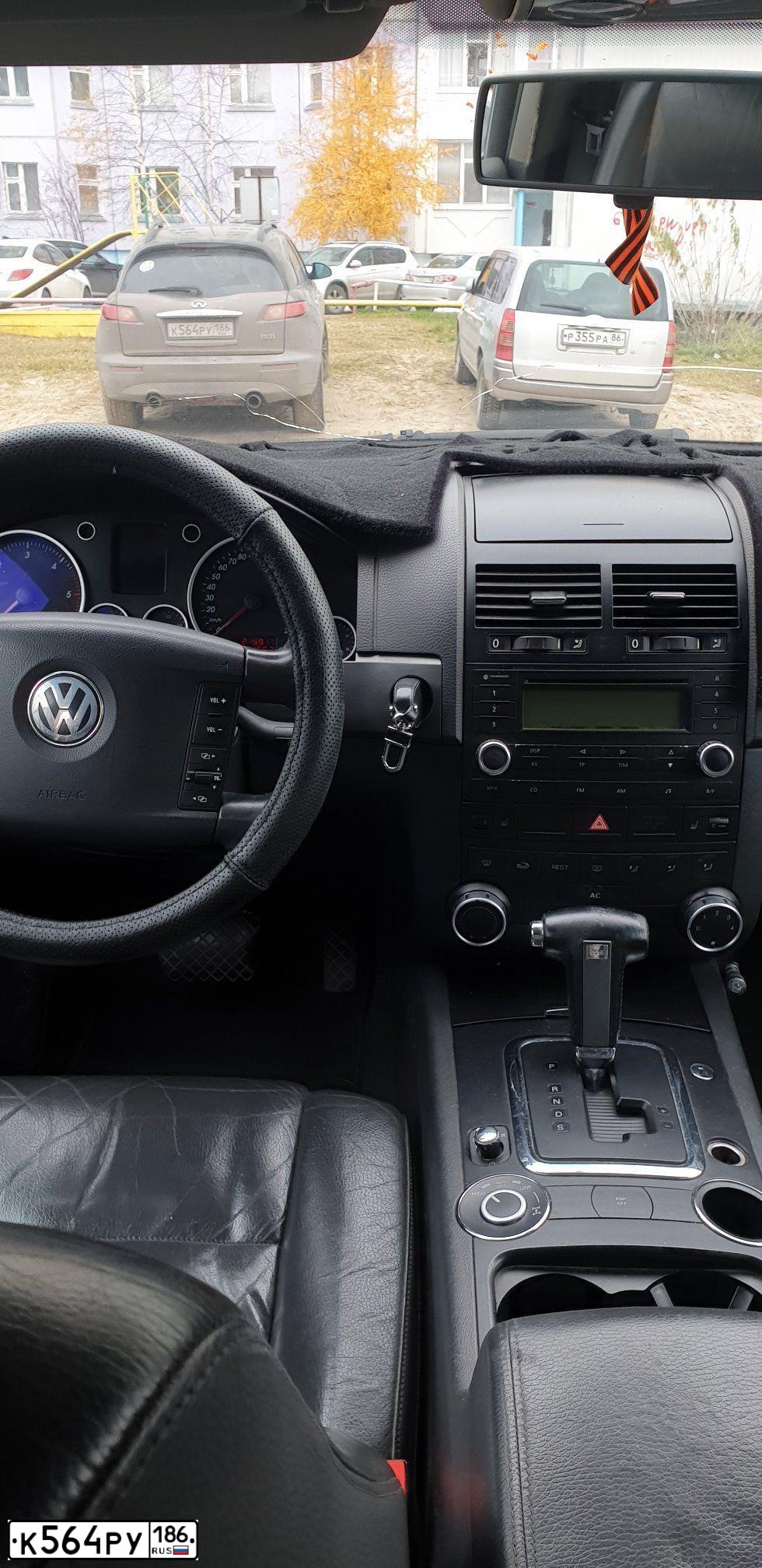 Фото автомобиля INFINITI I QX70 FX, 2007 — госномер К564РУ186. Цвет: СВЕТЛО-КОРИЧНЕВЫЙ