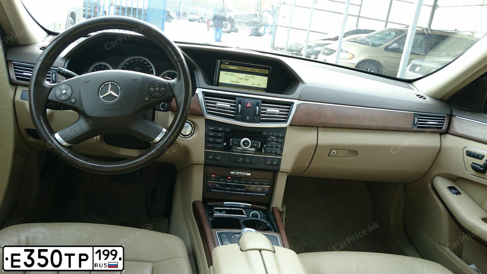 Фото автомобиля MERCEDES E-KLASSE, 2009 — госномер Е437ЕР550. Цвет: СЕРЫЙ