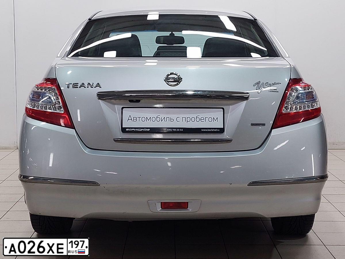 Фото автомобиля NISSAN TEANA, 2011 — госномер Н387ЕУ70. Цвет: Серебристый