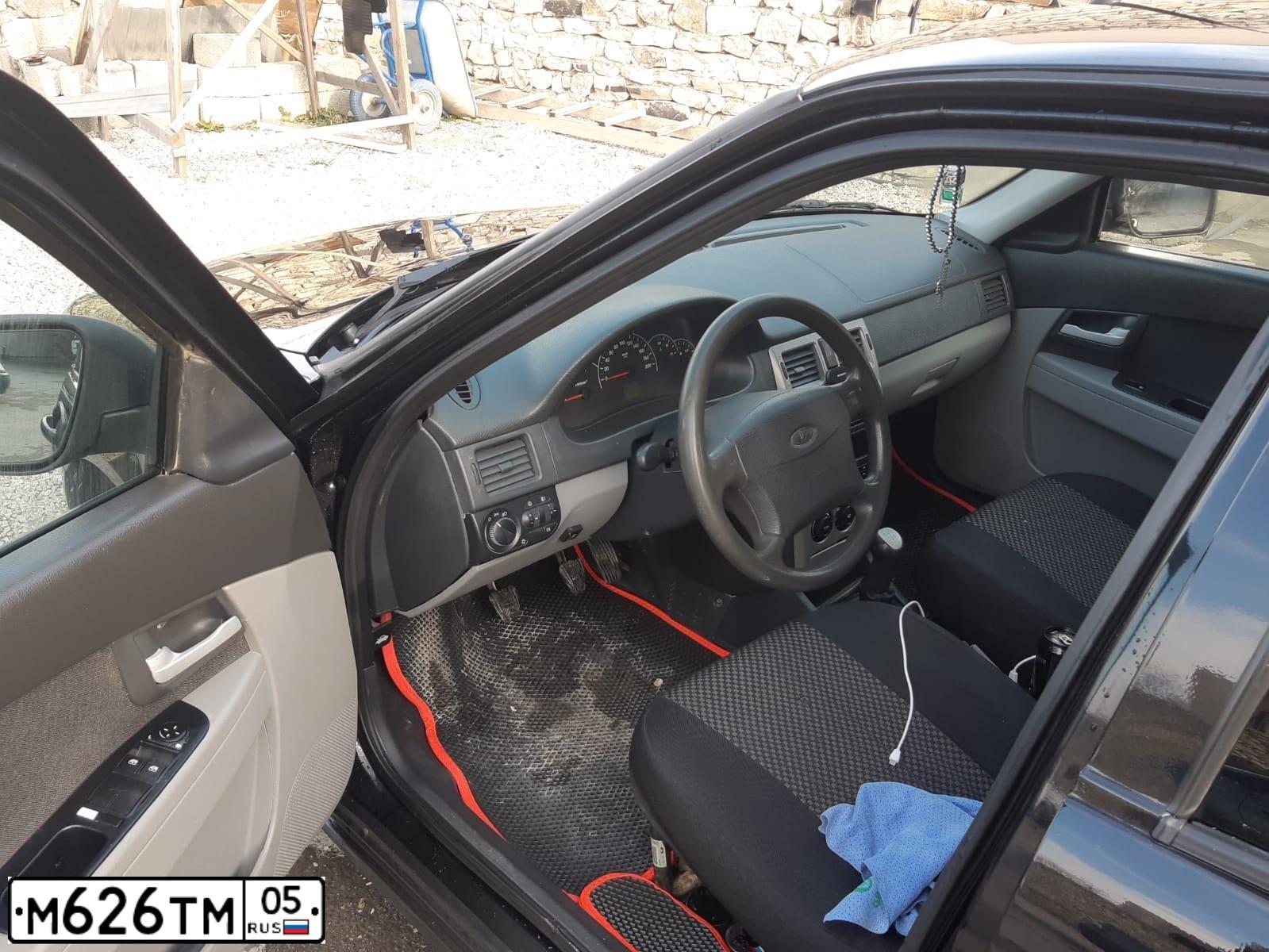 Фото автомобиля LADA 2170 PRIORA, 2011 — госномер М626ТМ05. Цвет: Сине-Черный