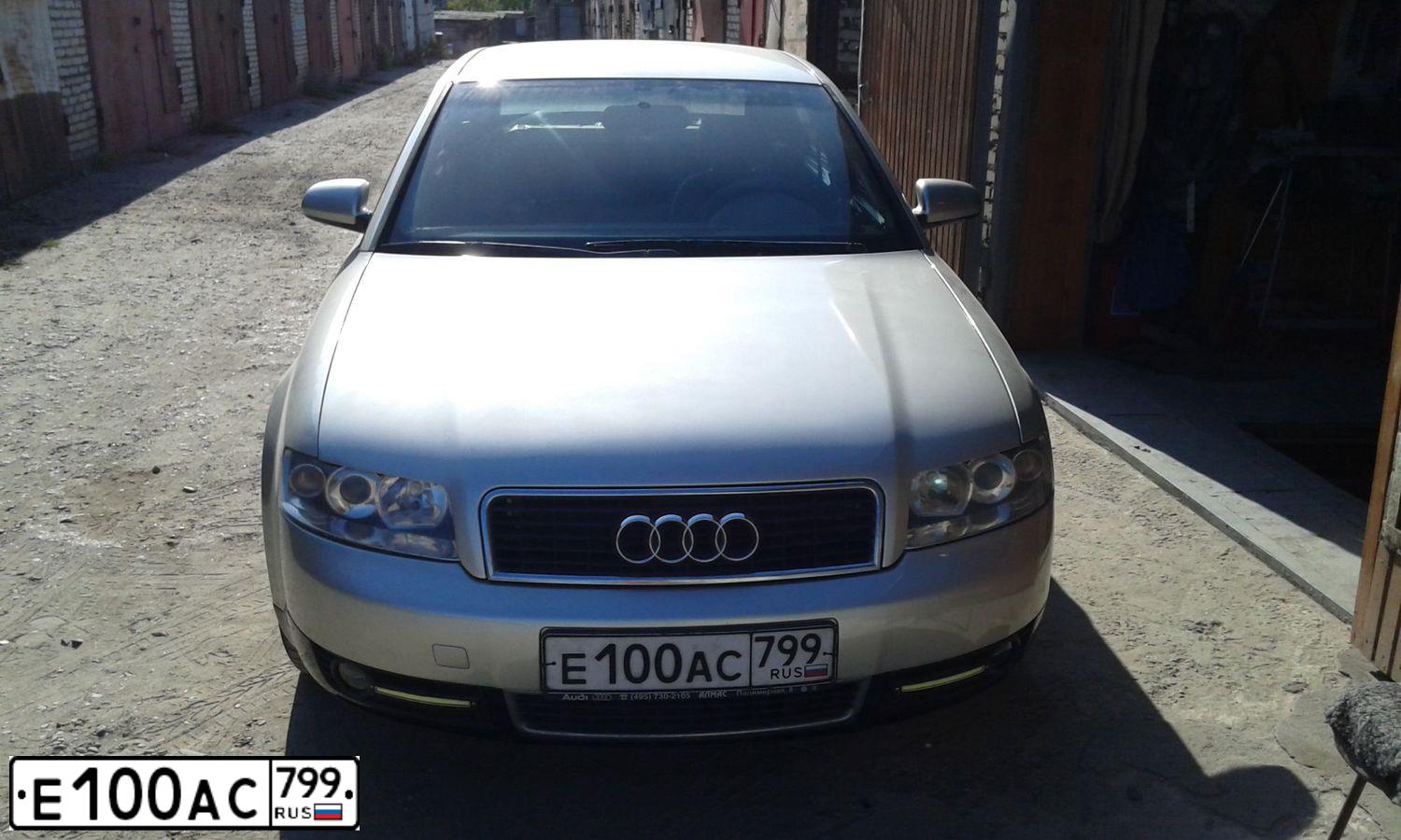 Фото автомобиля AUDI A4, 2002 — госномер Р559ВО40. Цвет: БЕЖЕВЫЙ