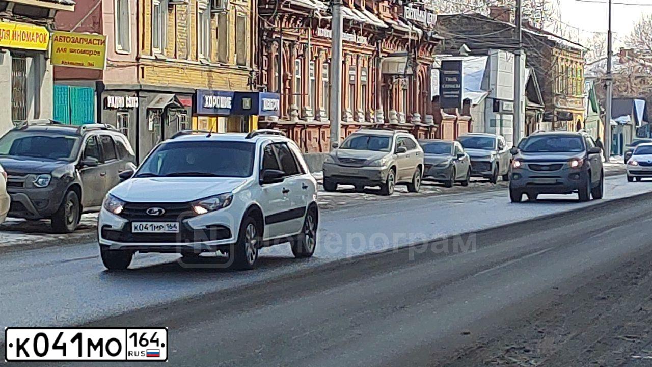 Фото автомобиля RENAULT ARKANA RJСLЕ4М3Х5ЕS0М0В00, 2021 — госномер К041МО164. Цвет: Белый
