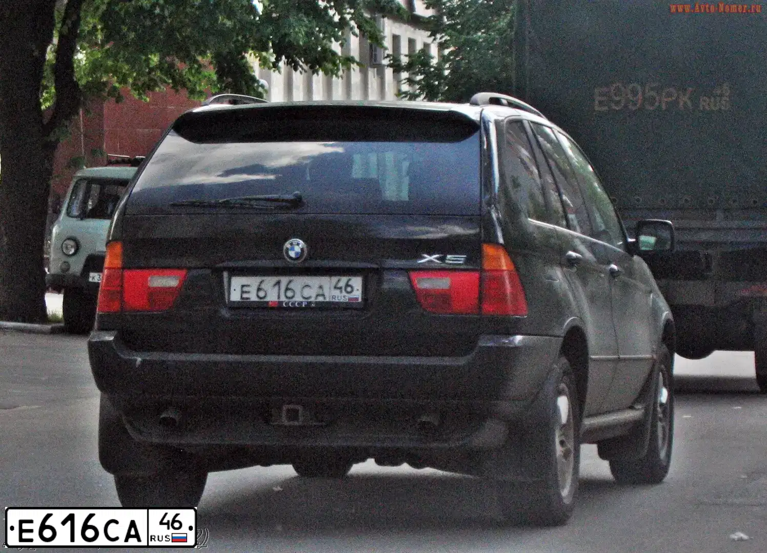 Фото автомобиля BMW X5, 2002 — госномер Е616СА46. Цвет: ЧЕРНЫЙ