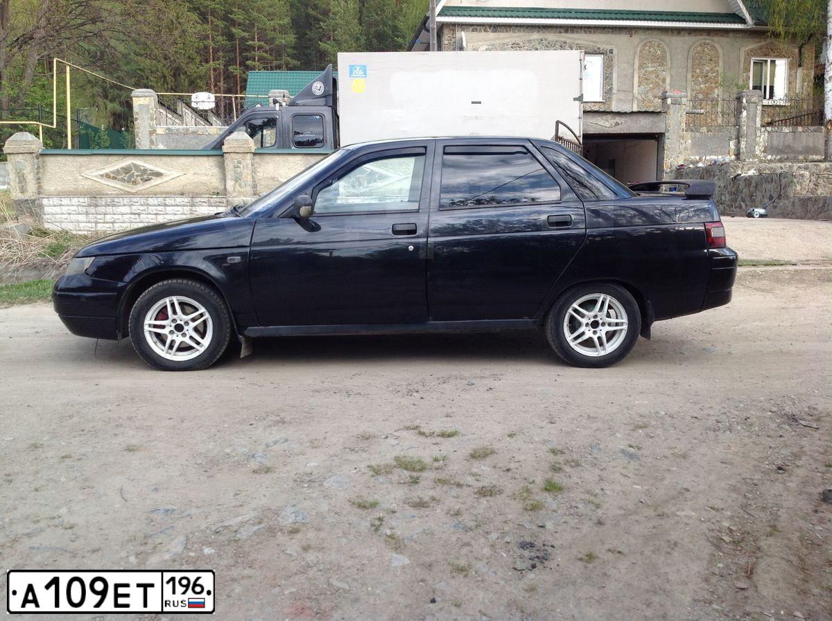 Фото автомобиля LADA 2110, 2005 — госномер Н661РУ196. Цвет: ЧЕРНЫЙ