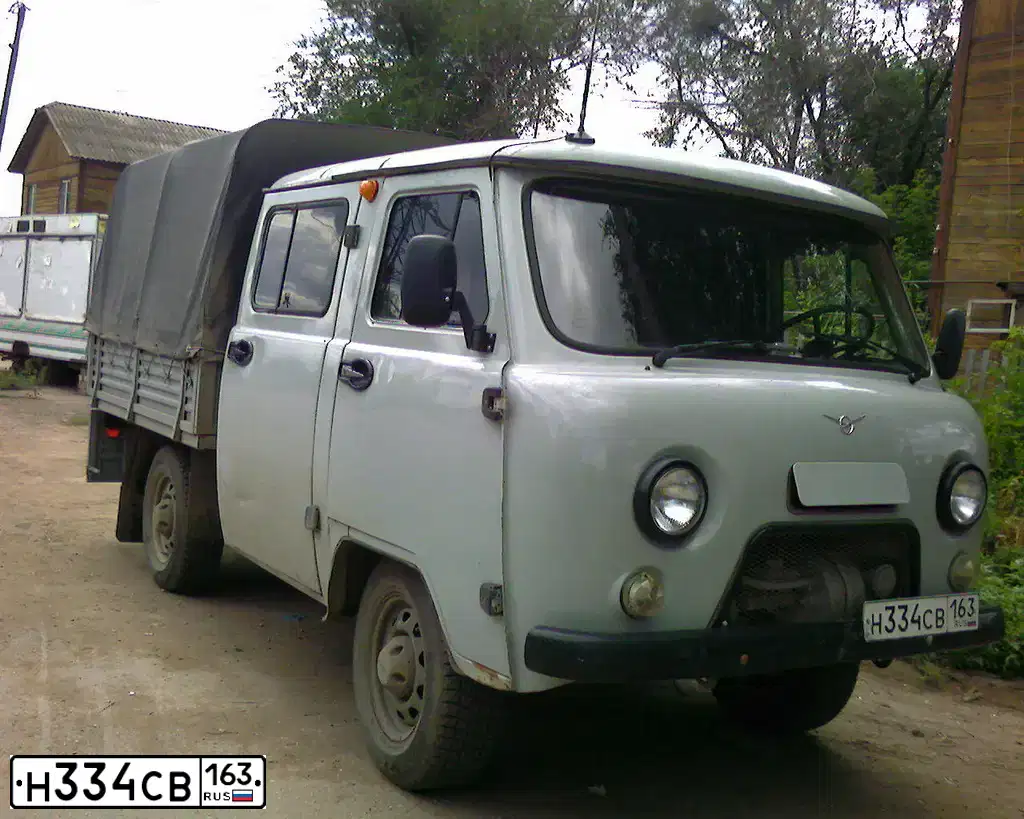 Фото автомобиля УАЗ 390945, 2010 — госномер Н334СВ163. Цвет: БЕЛАЯ НОЧЬ