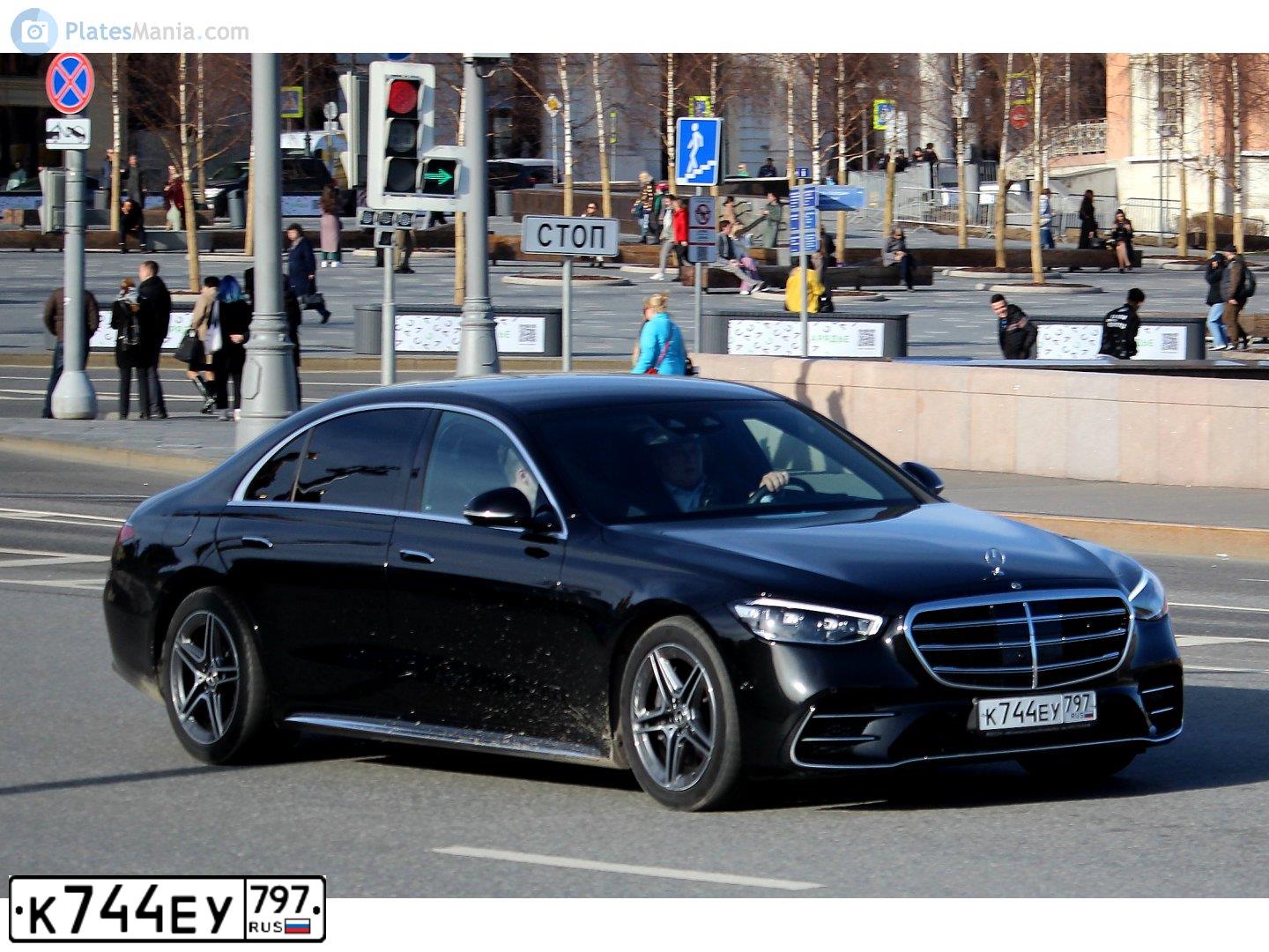 Фото автомобиля MERCEDES-BENZ S350, 2021 — госномер Т462ВА198. Цвет: ЧЕРНЫЙ
