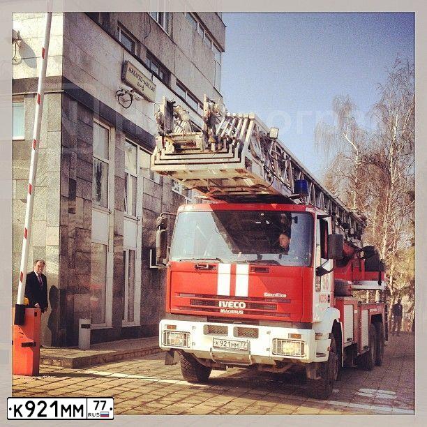 Фото автомобиля IVECO DLK, 2002 — госномер Р707МВ90. Цвет: гост р 50574-2019