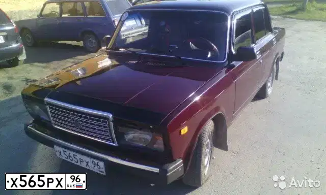 Фото автомобиля LADA 2107 LADA, 2008 — госномер Х565РХ96. Цвет: ТЕМНО - КРАСНЫЙ