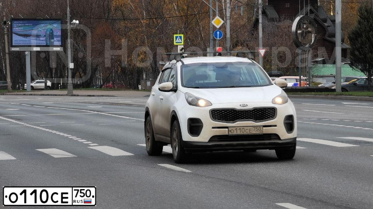Фото автомобиля KIA SPORTAGE, 2017 — госномер О110СЕ750. Цвет: БЕЛЫЙ