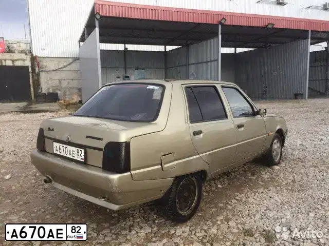 Фото автомобиля ZAZ 1103, 2002 — госномер М824ОР82. Цвет: БЕЖЕВЫЙ