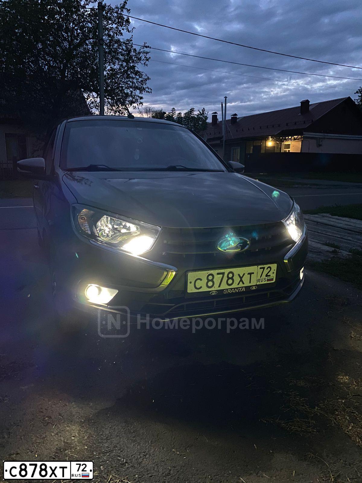 Фото автомобиля LADA 2191 GRANTA, 2019 — госномер С878ХТ72. Цвет: Золотисто-коричневый