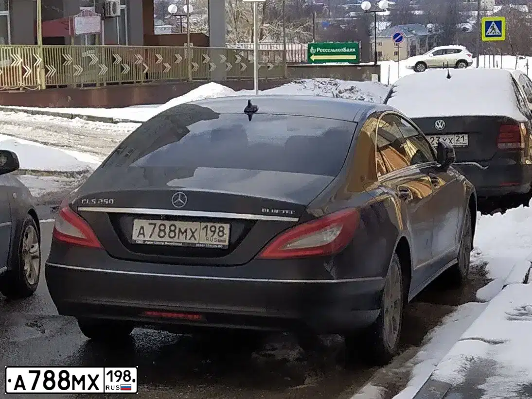 Фото автомобиля MERCEDES CLS-KLASSE, 2015 — госномер А788МХ198. Цвет: ЧЕРНЫЙ
