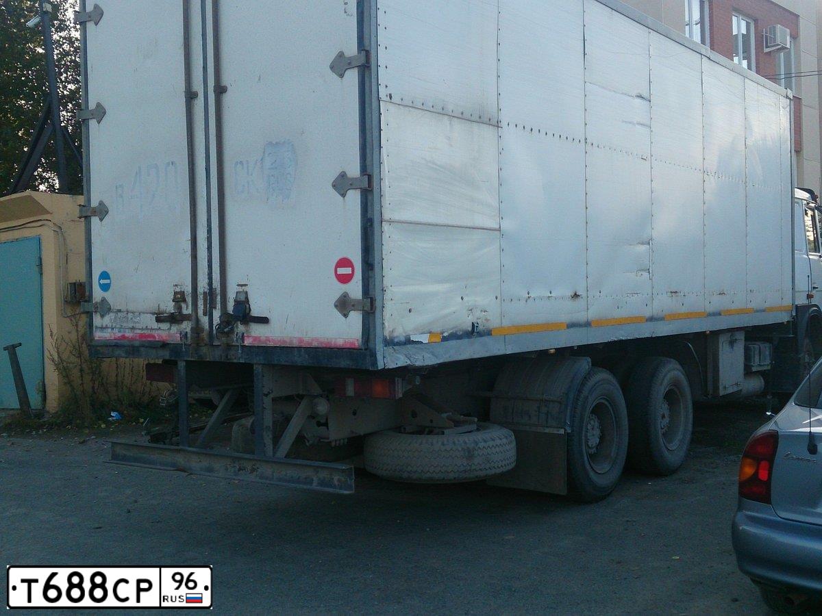 Фото автомобиля MAZ 6731 /6X4/ KUPAVA, 2004 — госномер В420СК23. Цвет: Белый