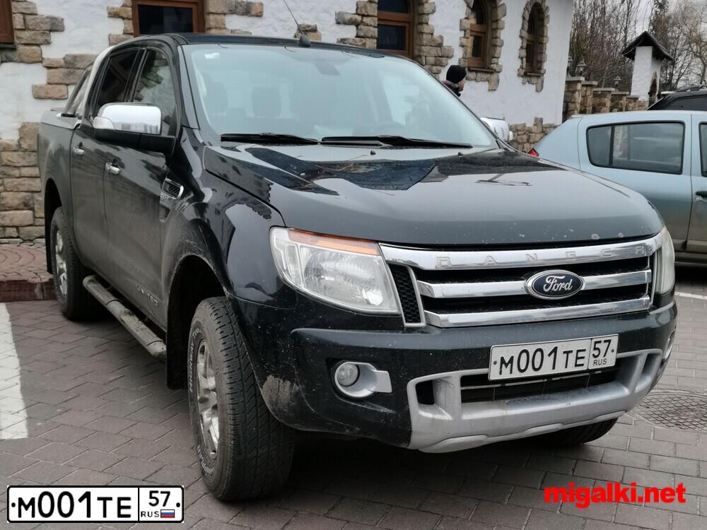 Фото автомобиля FORD RANGER, 2012 — госномер С255АР198. Цвет: ЧЕРНЫЙ