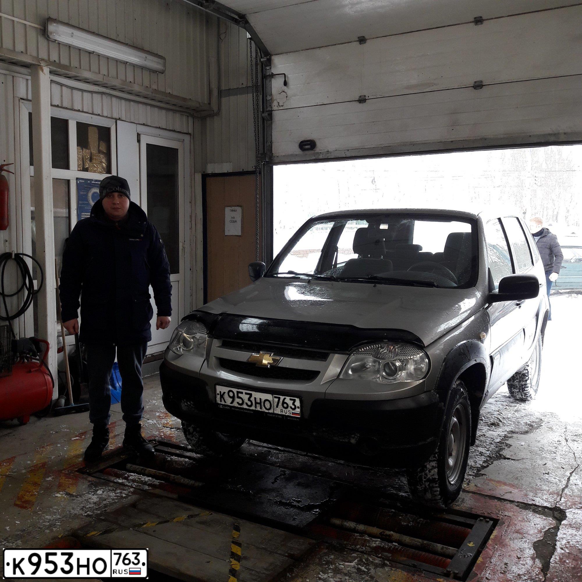 Фото автомобиля CHEVROLET NIVA, 2016 — госномер К953НО763. Цвет: СЕРО-КОРИЧНЕВЫЙ МЕТАЛЛИК