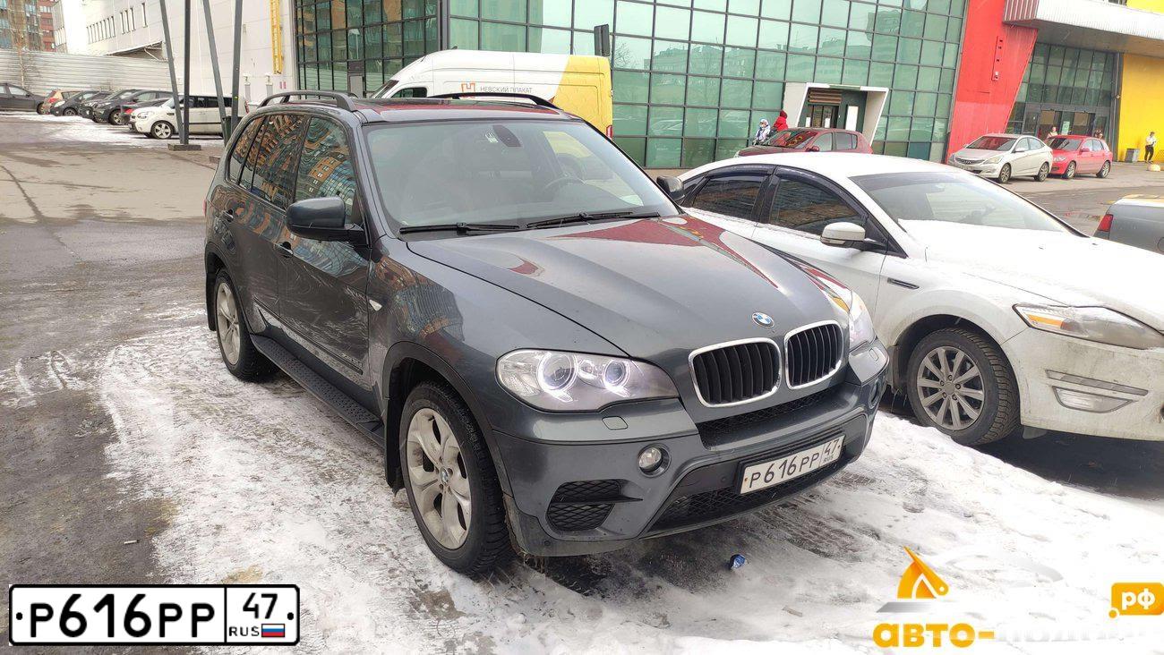 Фото автомобиля FORD FOCUS, 2000 — госномер Р616РР47. Цвет: ТЕМНО-СИНИЙ