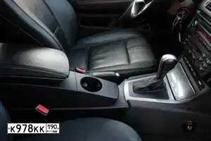 Фото автомобиля AUDI A6, 2010 — госномер М605МЕ10. Цвет: Белый