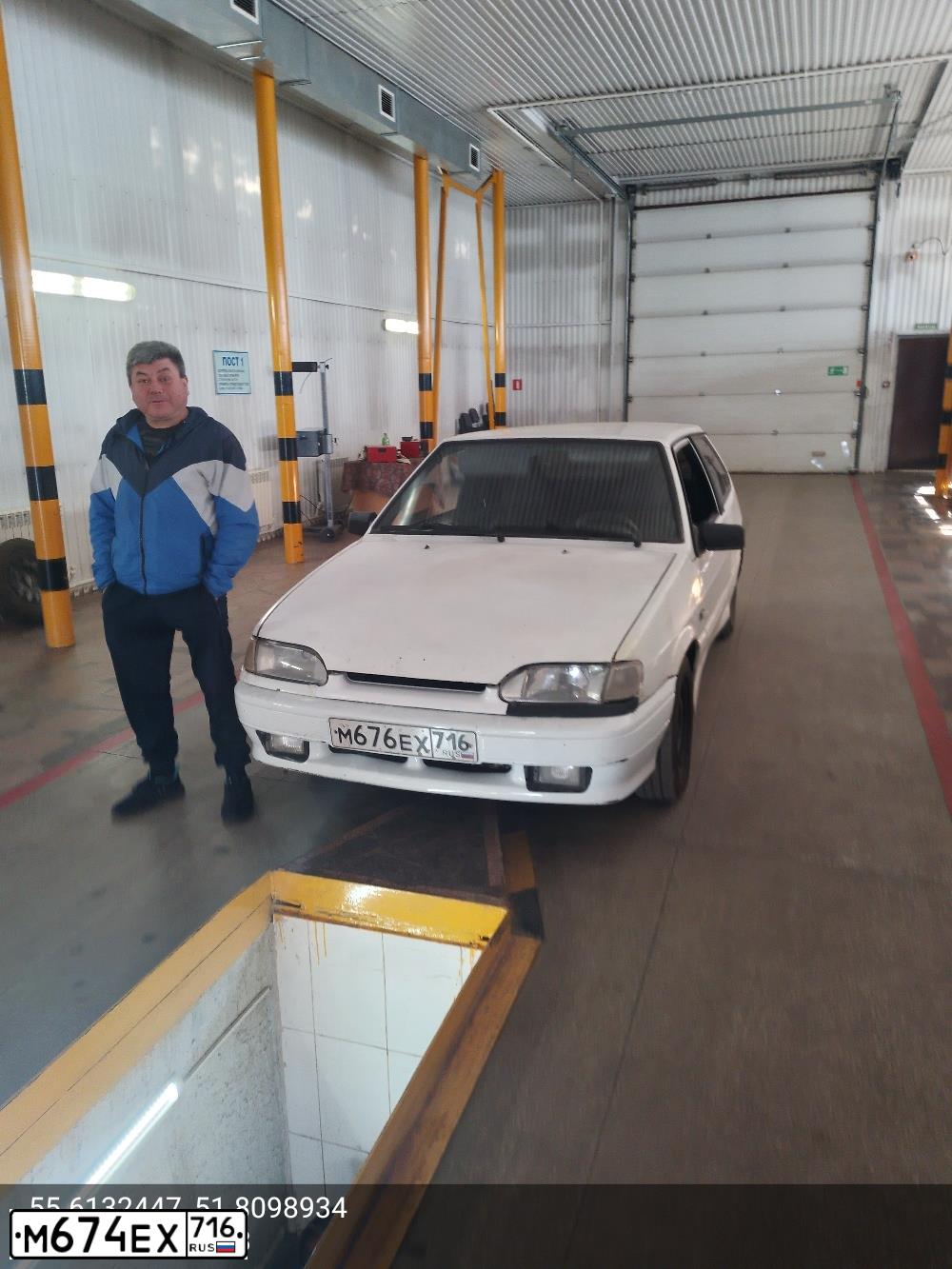 Фото автомобиля LADA 2113 SAMARA, 2013 — госномер М674ЕХ716. Цвет: Белый