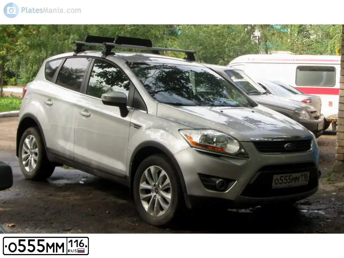 Фото автомобиля FORD KUGA, 2012 — госномер Е417МЕ716. Цвет: СЕРЕБРИСТЫЙ