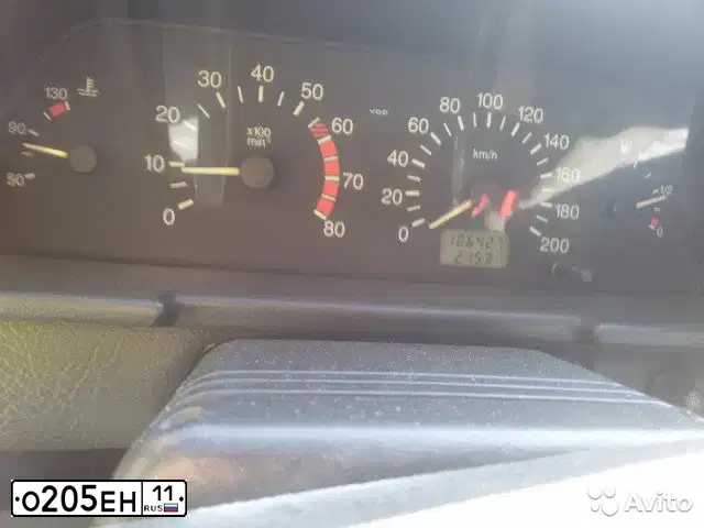 Фото автомобиля LADA 2110, 2005 — госномер Р977ХА11. Цвет: ГРАФИТОВЫЙ МЕТАЛЛИК