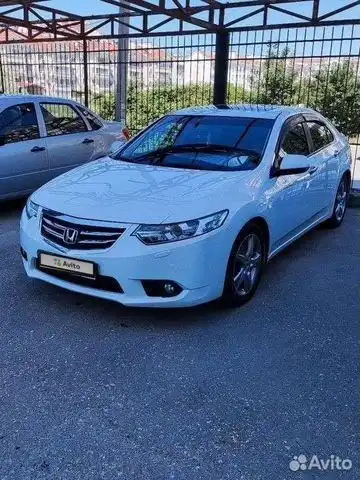 Фото автомобиля HONDA ACCORD, 2012 — госномер Н550ВЕ123. Цвет: Белый