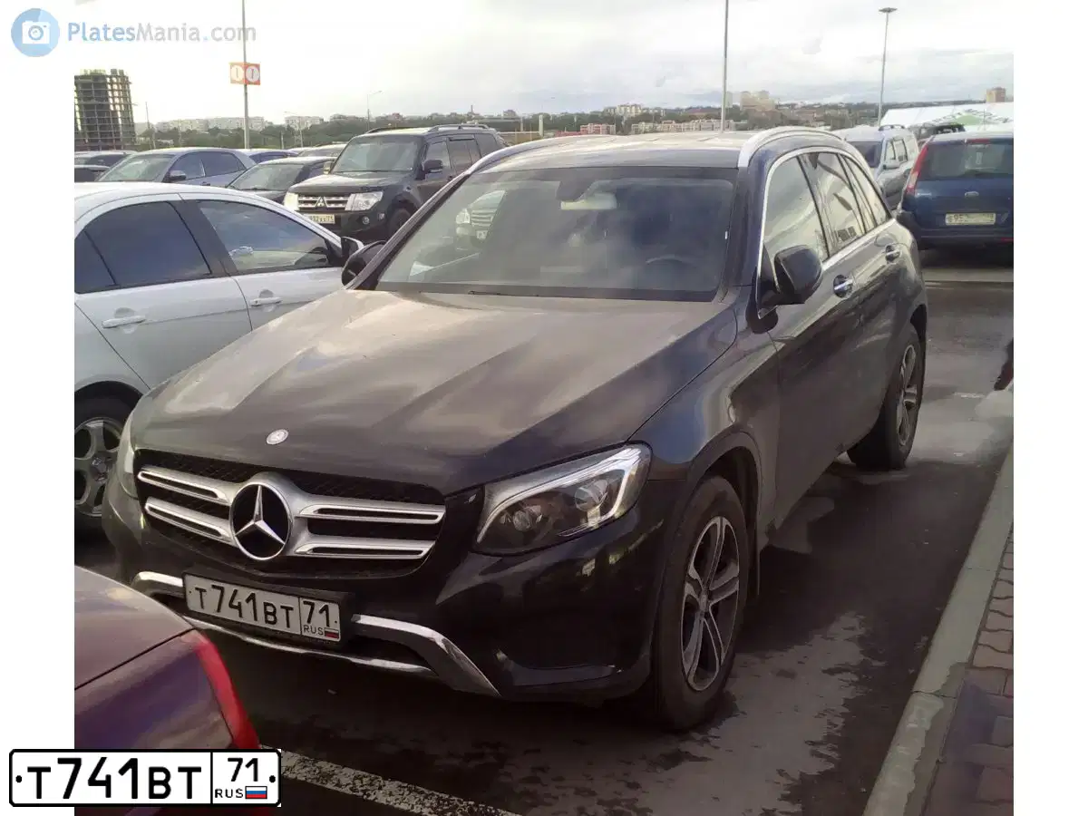 Фото автомобиля MERCEDES GLC-KLASSE, 2016 — госномер Т741ВТ71. Цвет: ЧЕРНЫЙ