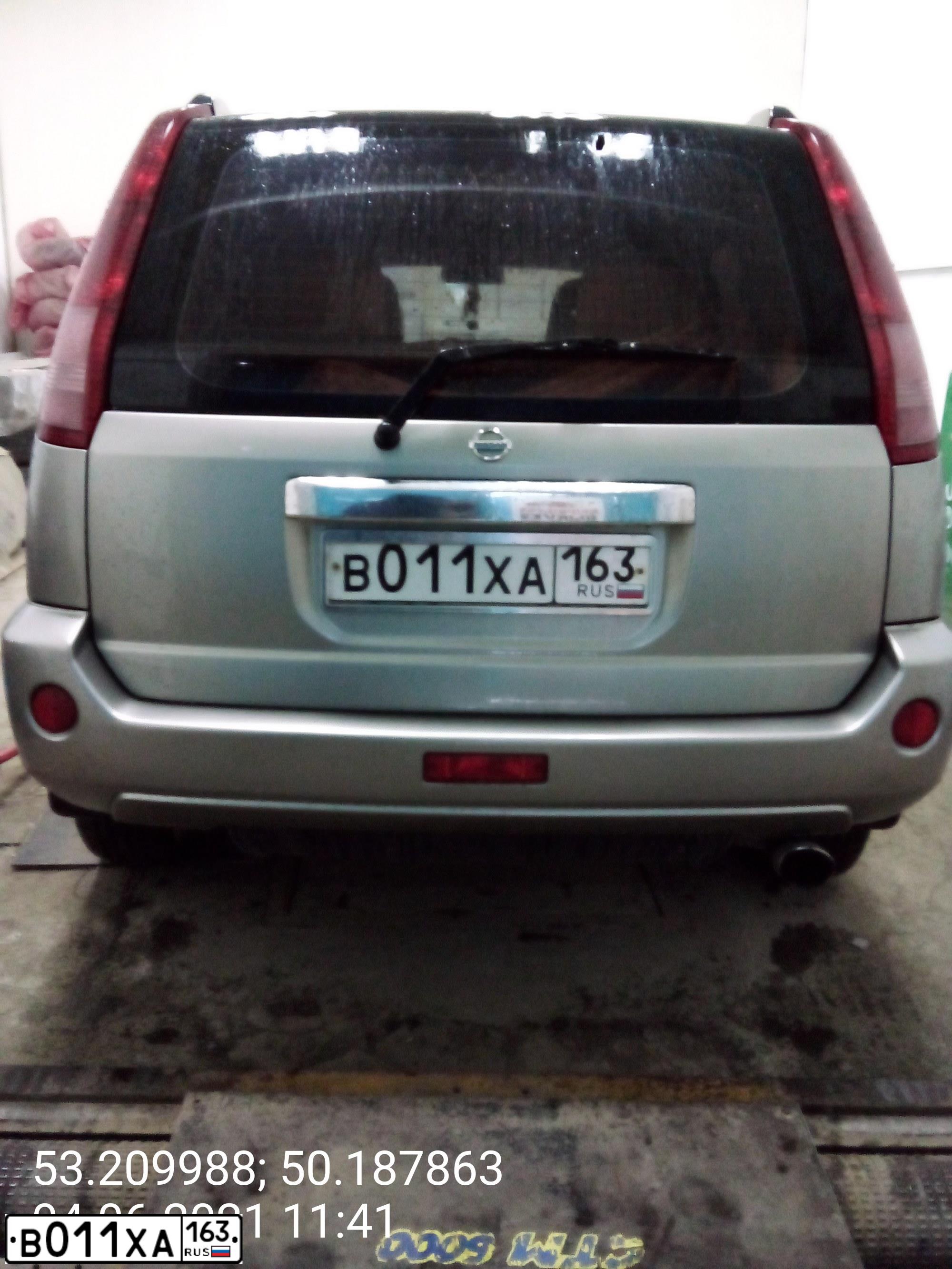 Фото автомобиля NISSAN X-TRAIL, 2007 — госномер В011ХА163. Цвет: СЕРЫЙ